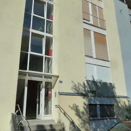 Apartments By The Sea Omis - 15485 Bagian luar foto