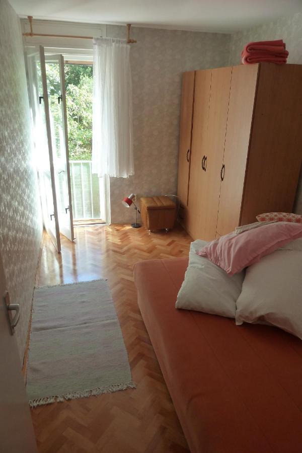 Apartments By The Sea Omis - 15485 Bagian luar foto